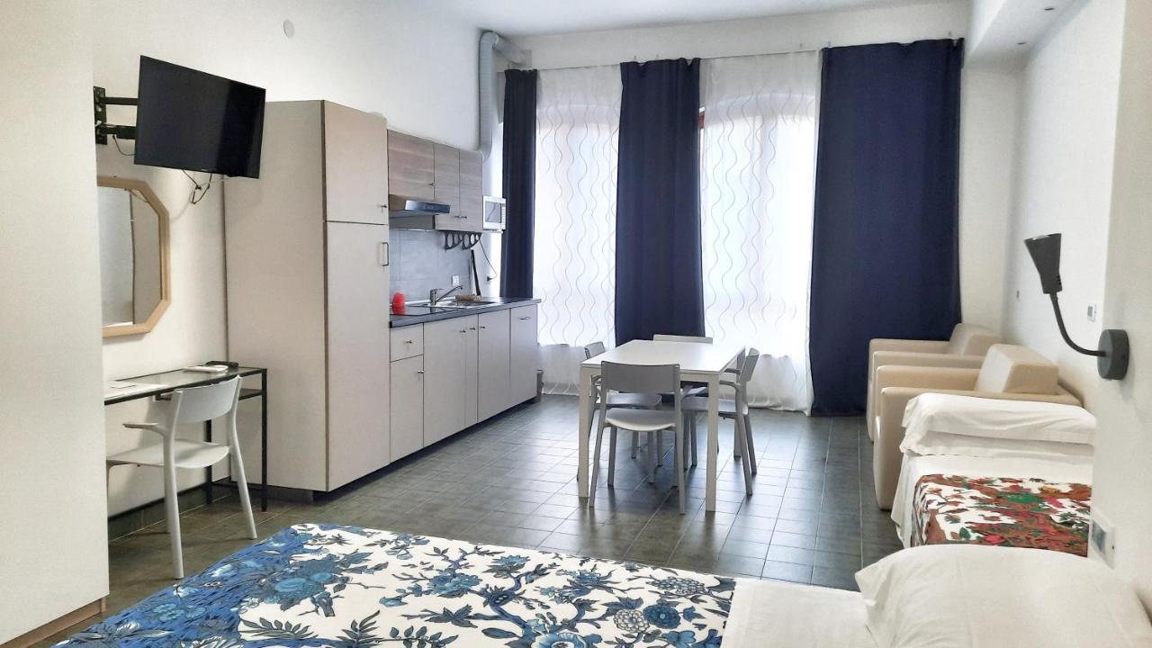 Residence Argentina R.T.A. Споторно Номер фото