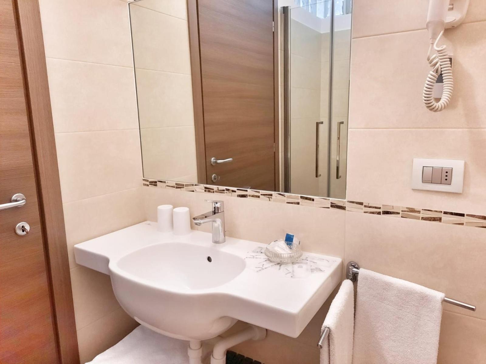 Residence Argentina R.T.A. Споторно Номер фото