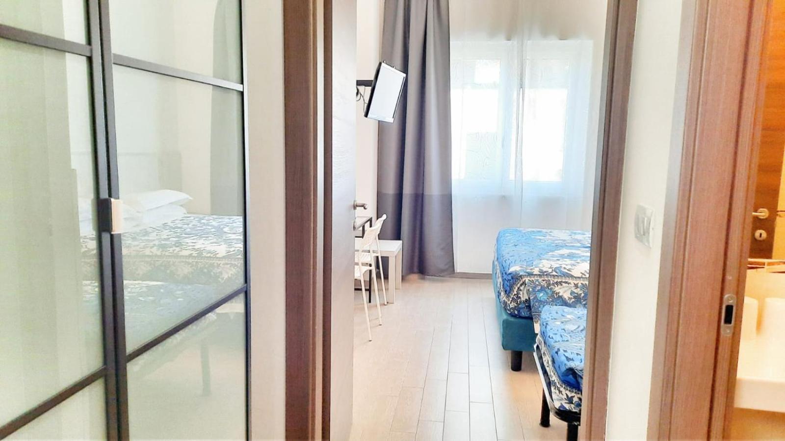 Residence Argentina R.T.A. Споторно Номер фото